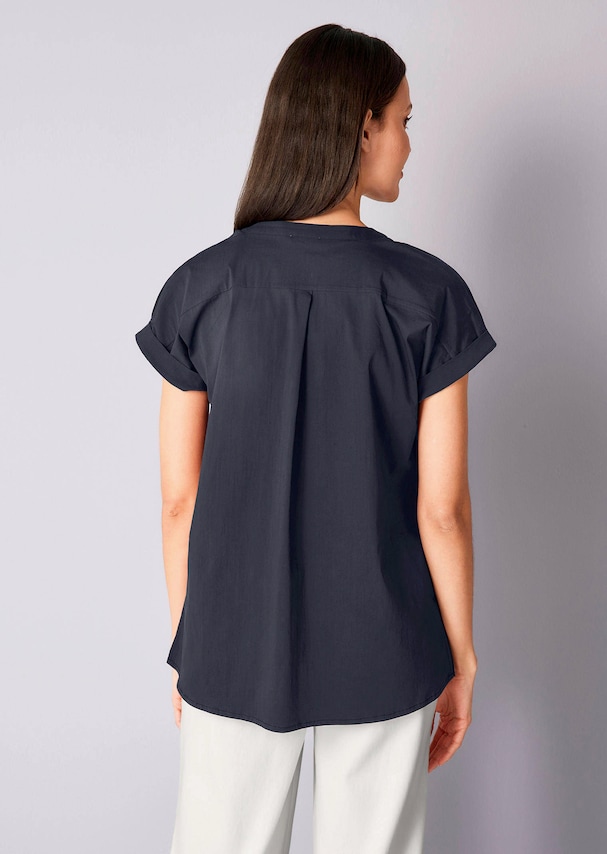 Bluse mit V-Ausschnitt 2