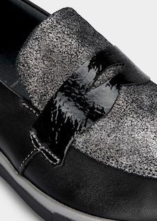 Glinsterende schoenen met lakaccenten thumbnail 3
