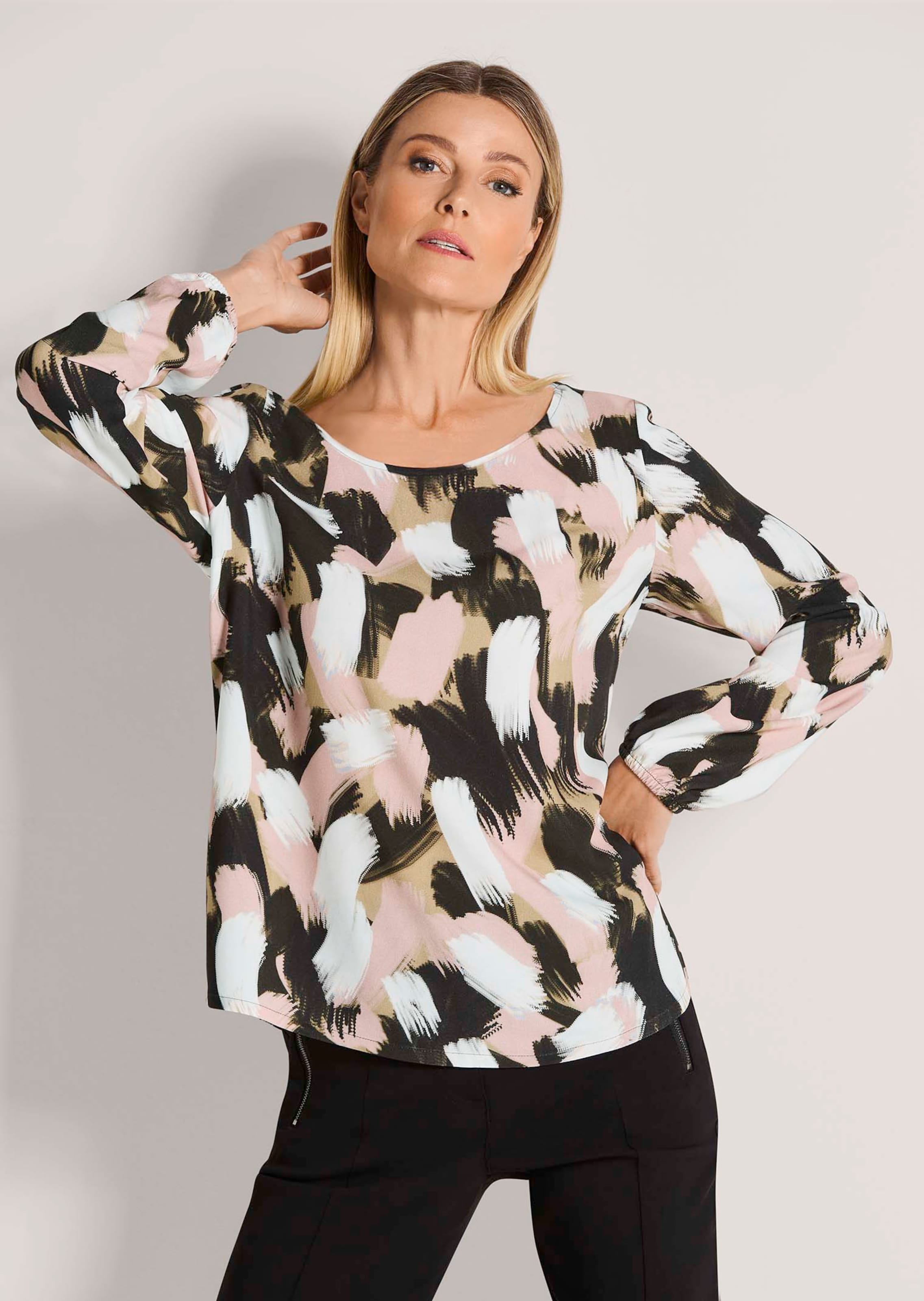 Bluse aus reiner Viskose