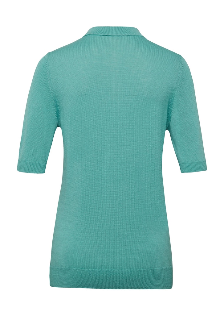 Pull en tricot à manches courtes et col chemisier