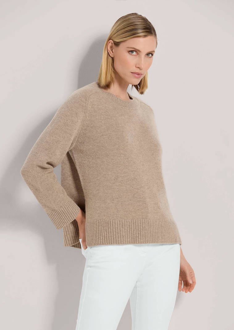 Leichter Kaschmir-Pullover mit Raglanärmeln