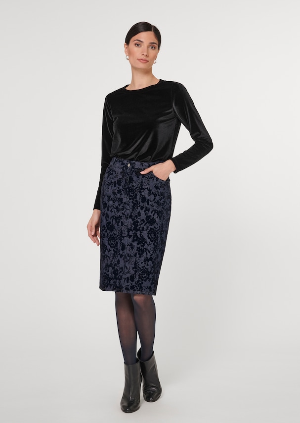 Slim-fit denim skirt with flock print 1