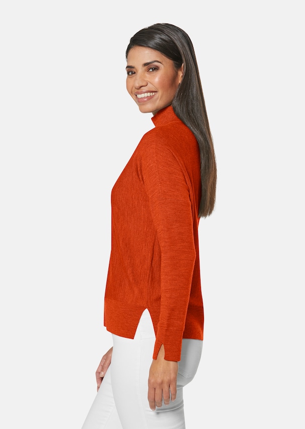 Stand-up collar jumper with long sleeves 3