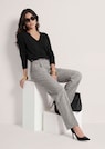 Pull en V en bon cachemire thumbnail 4