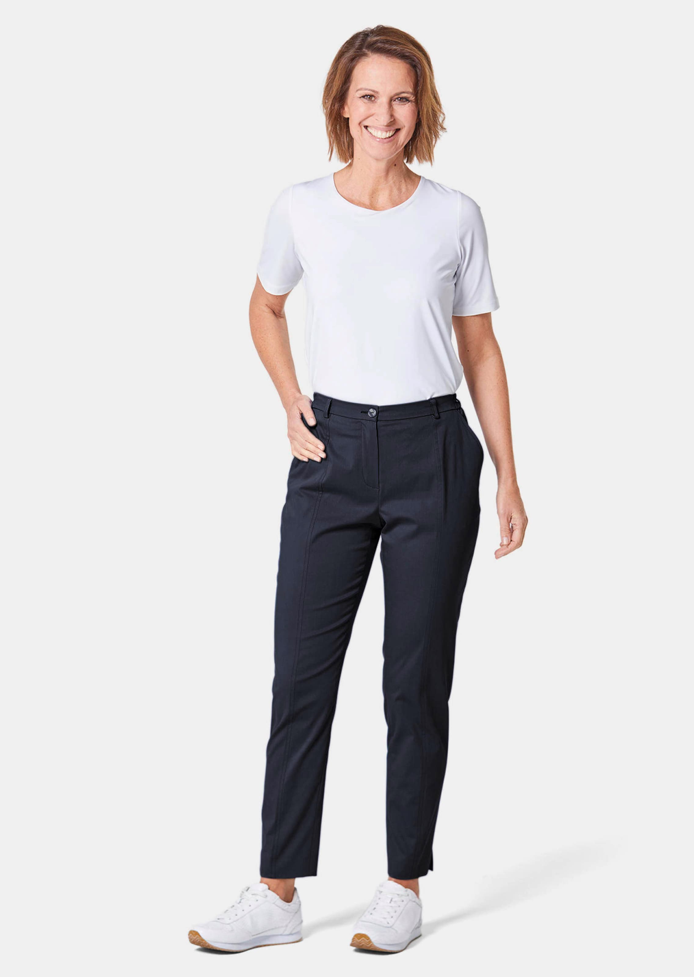 Pantalon ANNA en satin agréable à porter - marine - Gr. 54 de Goldner Fashion