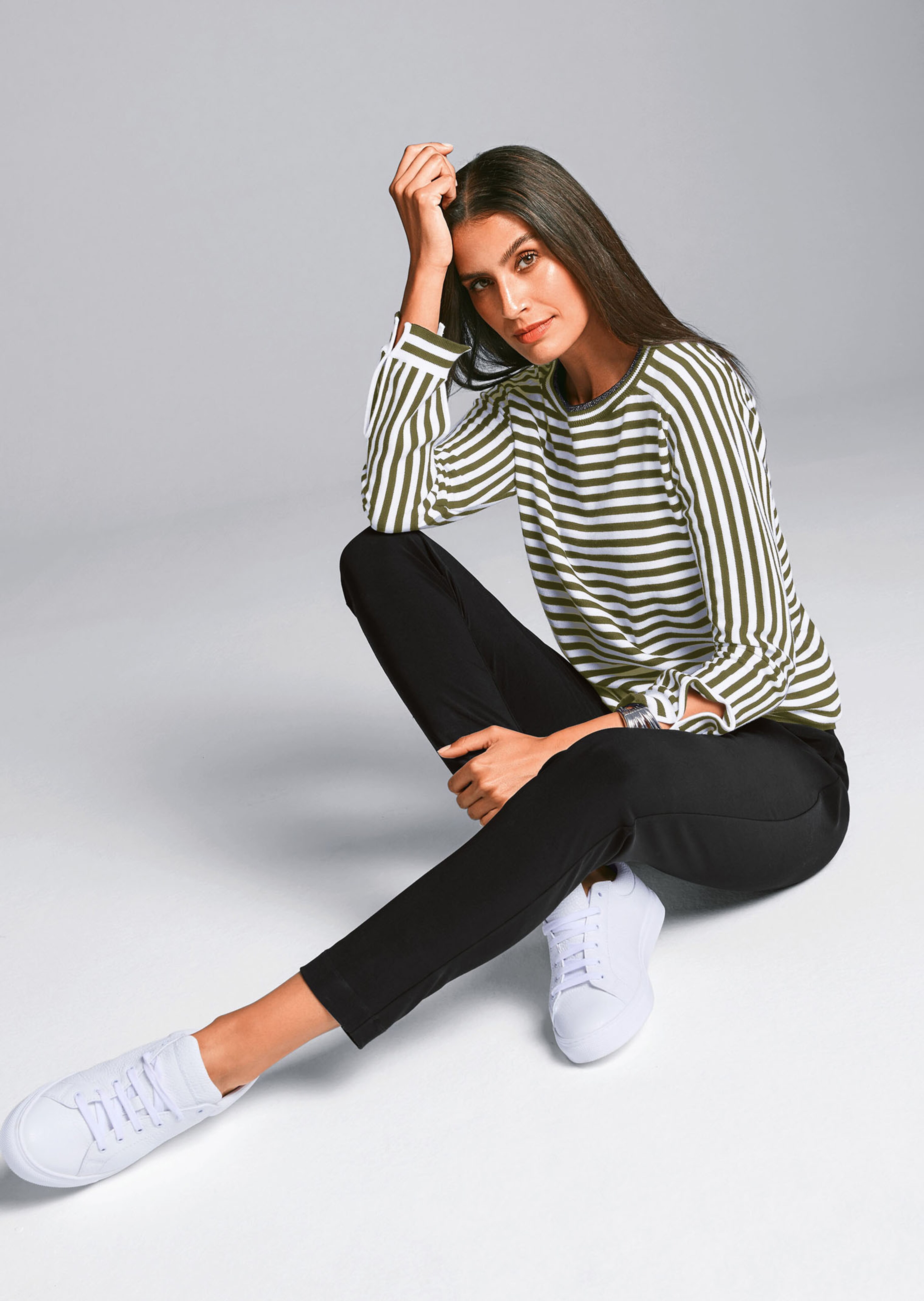 Pull. Pur coton