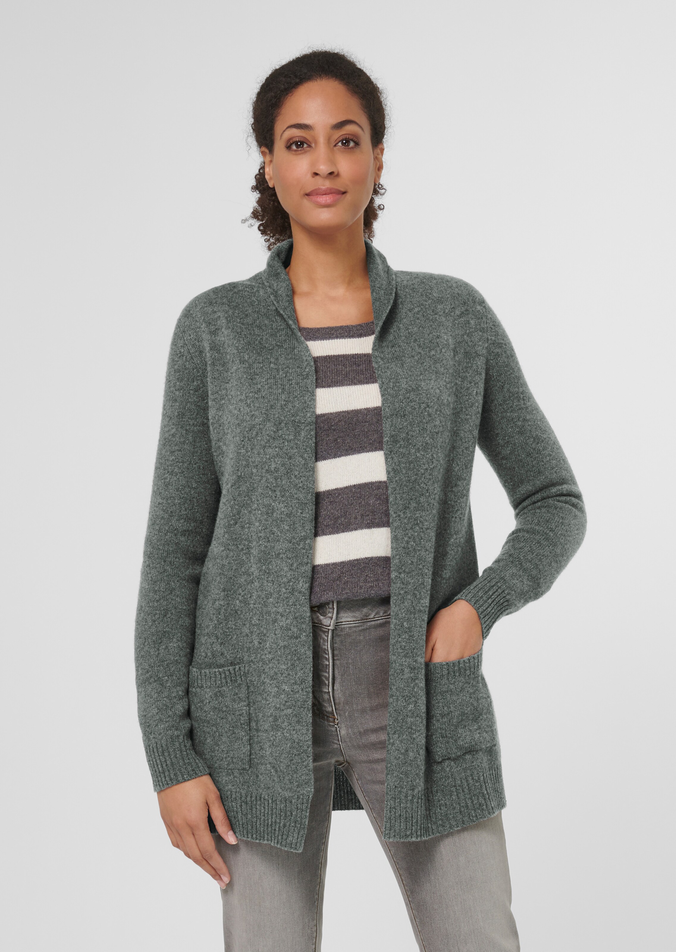 Strickjacke mit Schalkragen