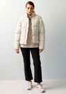 Steppjacke mit abnehmbaren Ärmeln thumbnail 7