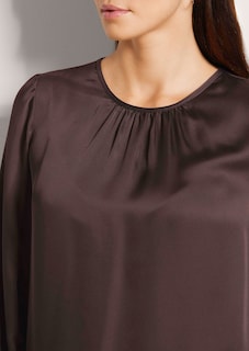 blouse en satin thumbnail 5