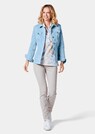 Zeitlose Jeansjacke mit tollen Details thumbnail 2