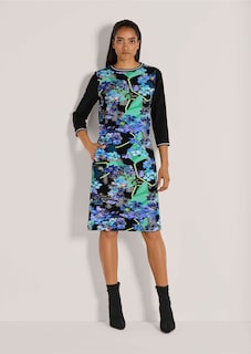 Robe thumbnail 1