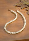 Collier de perles thumbnail 1