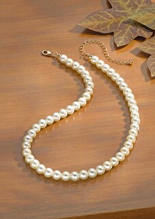 Collier de perles thumbnail 1
