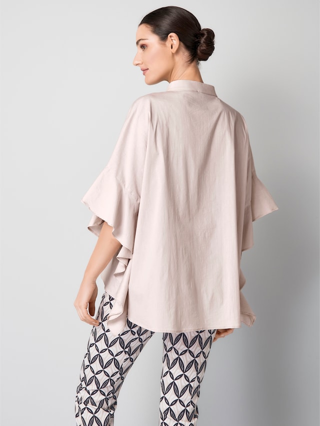 Oversizedbluse mit großem Volantärmel 2