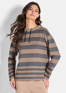 Homewear thumbnail 1