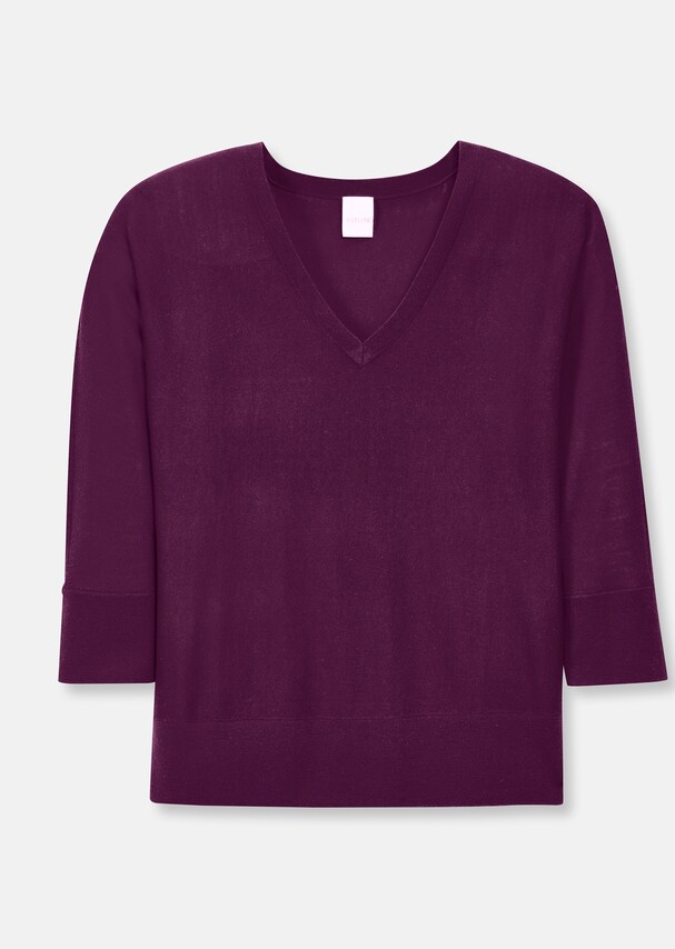 Jumper with V-neck and 3/4 sleeves 5