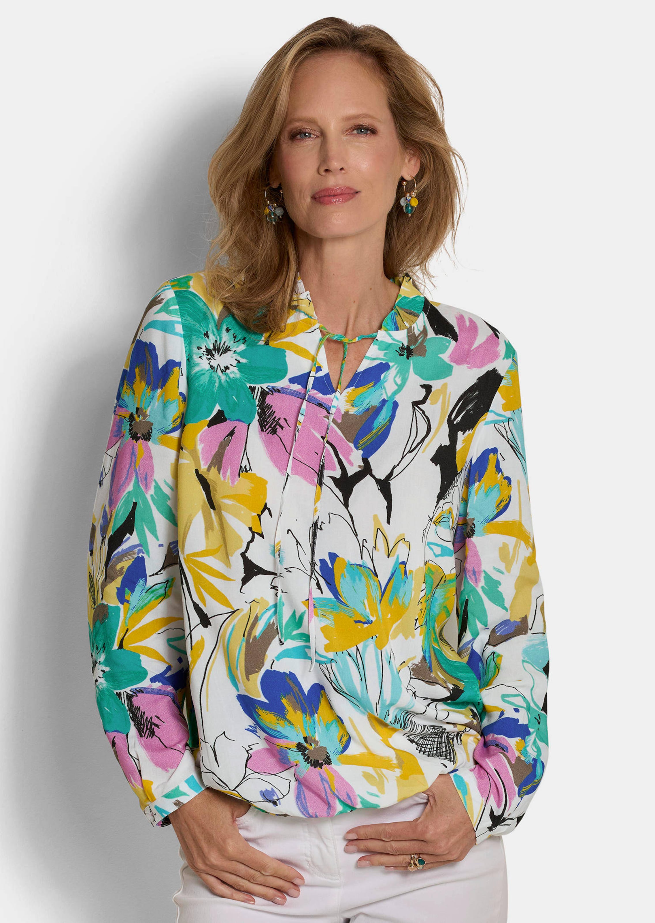 Bluse mit Rüschenkragen