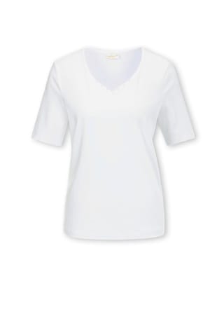 valkoinen T-paita