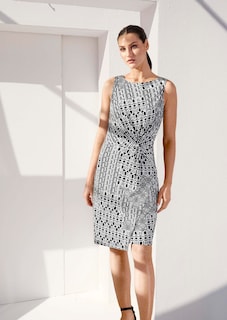 Kleid mit Knoten vorne thumbnail 8