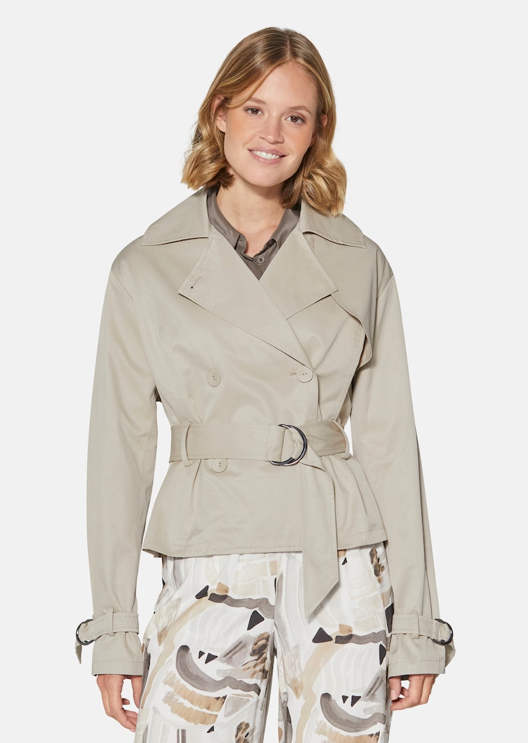 Short jacket in trench style