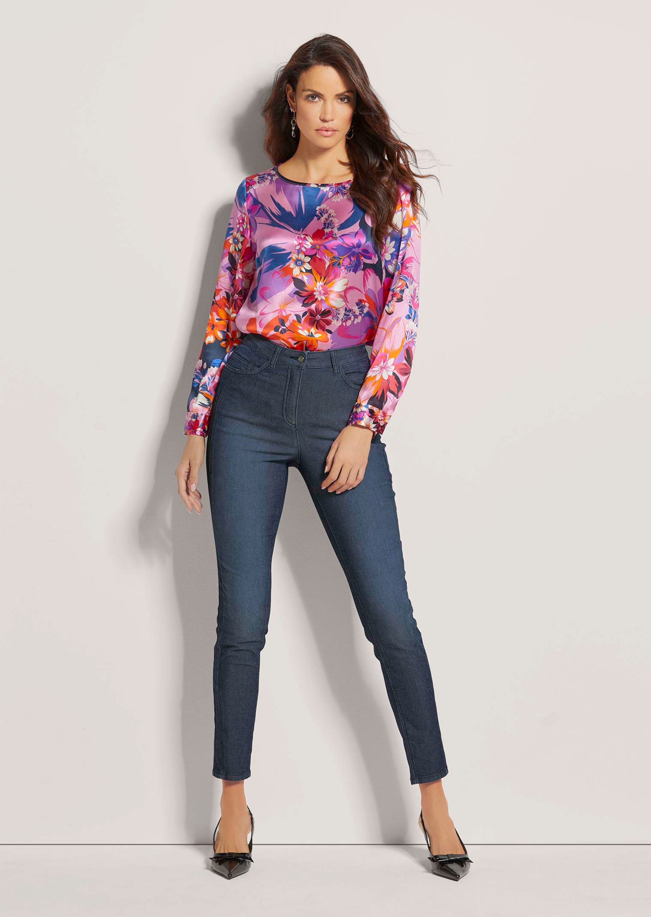 Schlanke Five-Pocket-Jeans