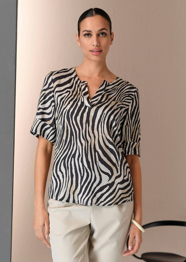 Bluse im Animal-Dessin 6