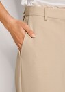 Knöchelfreie Jerseyhose mit Bügelfalten thumbnail 5