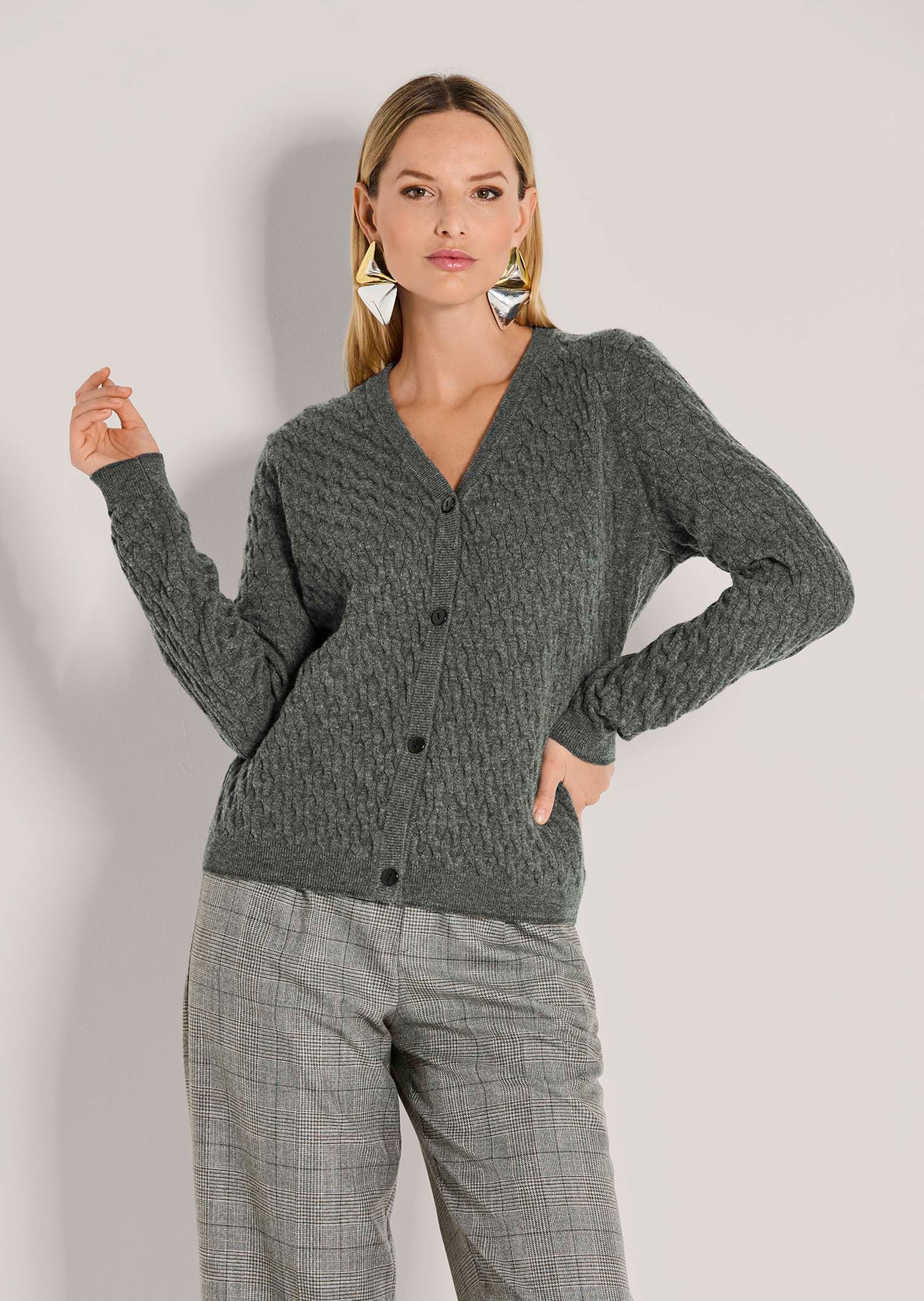 Strickjacke