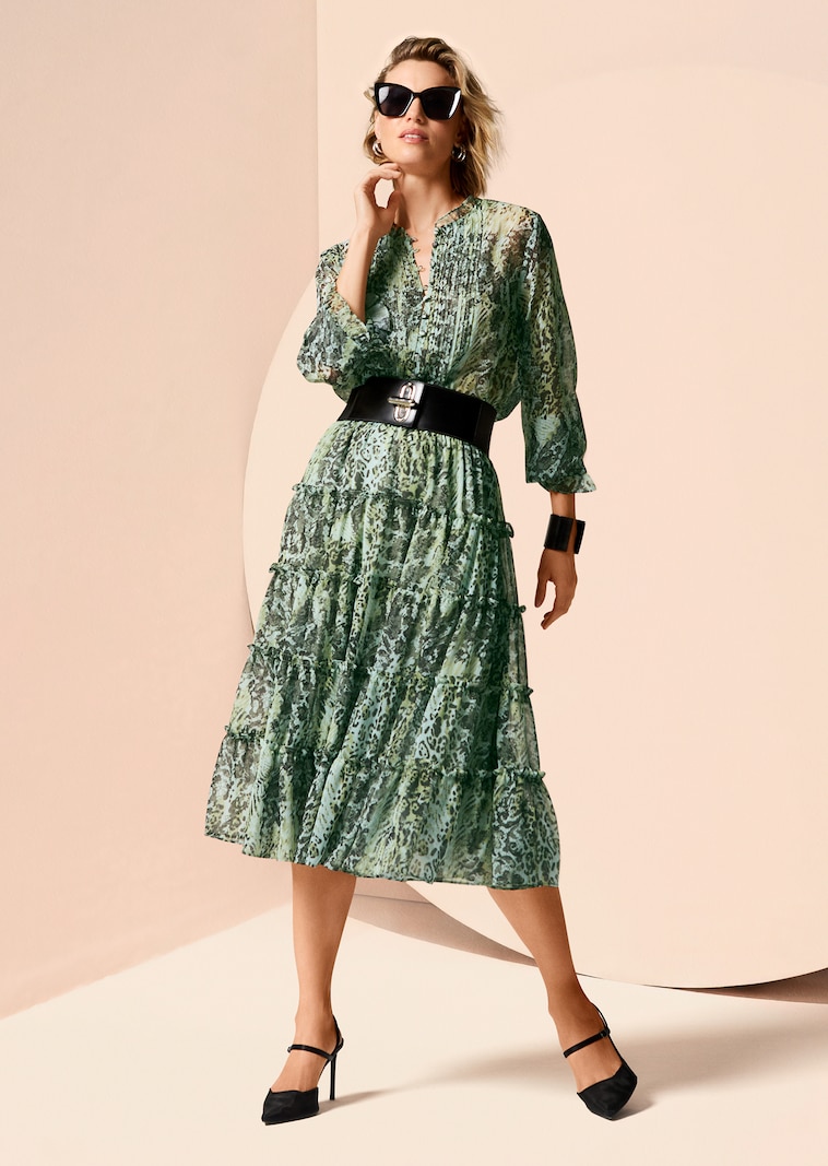 Midi-Stufenrock mit Snake-Print