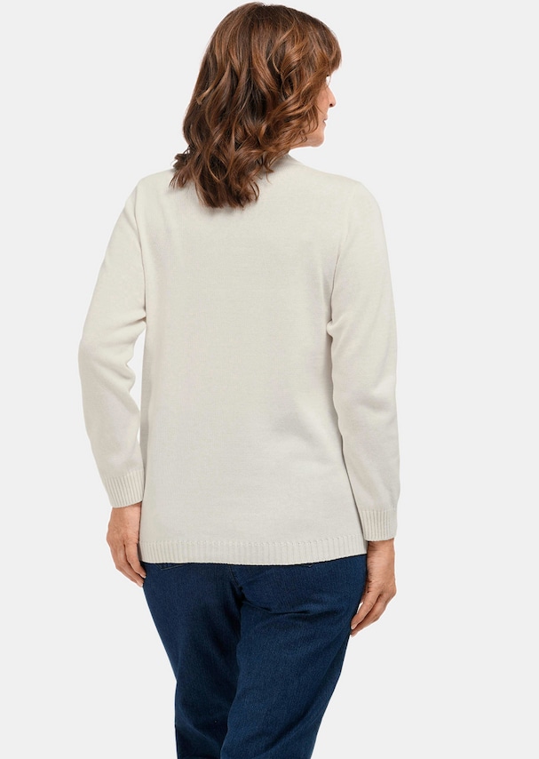 Pullover mit streckendem Zopfmuster 1