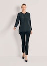 Lange Seidenbluse in kragenloser Form thumbnail 2