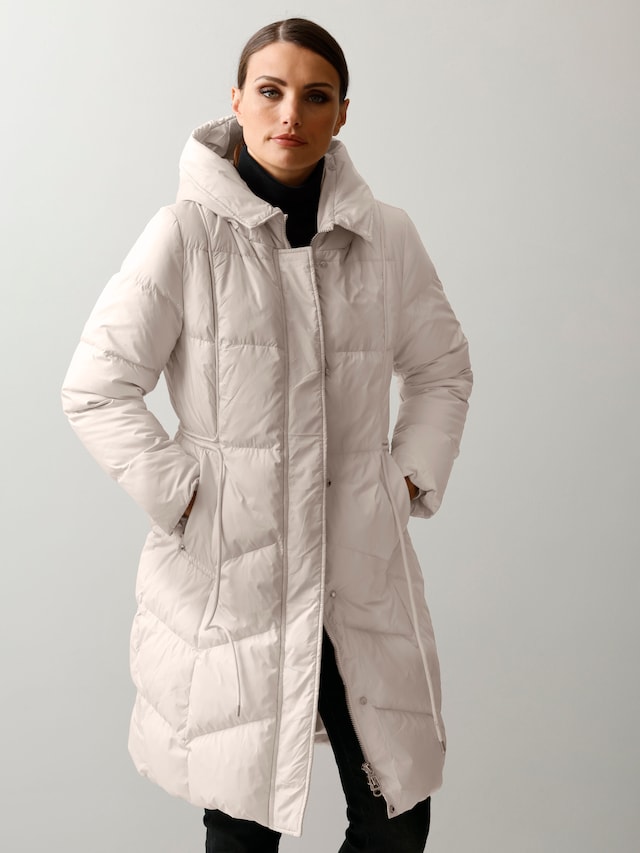 Steppmantel mit Kapuze