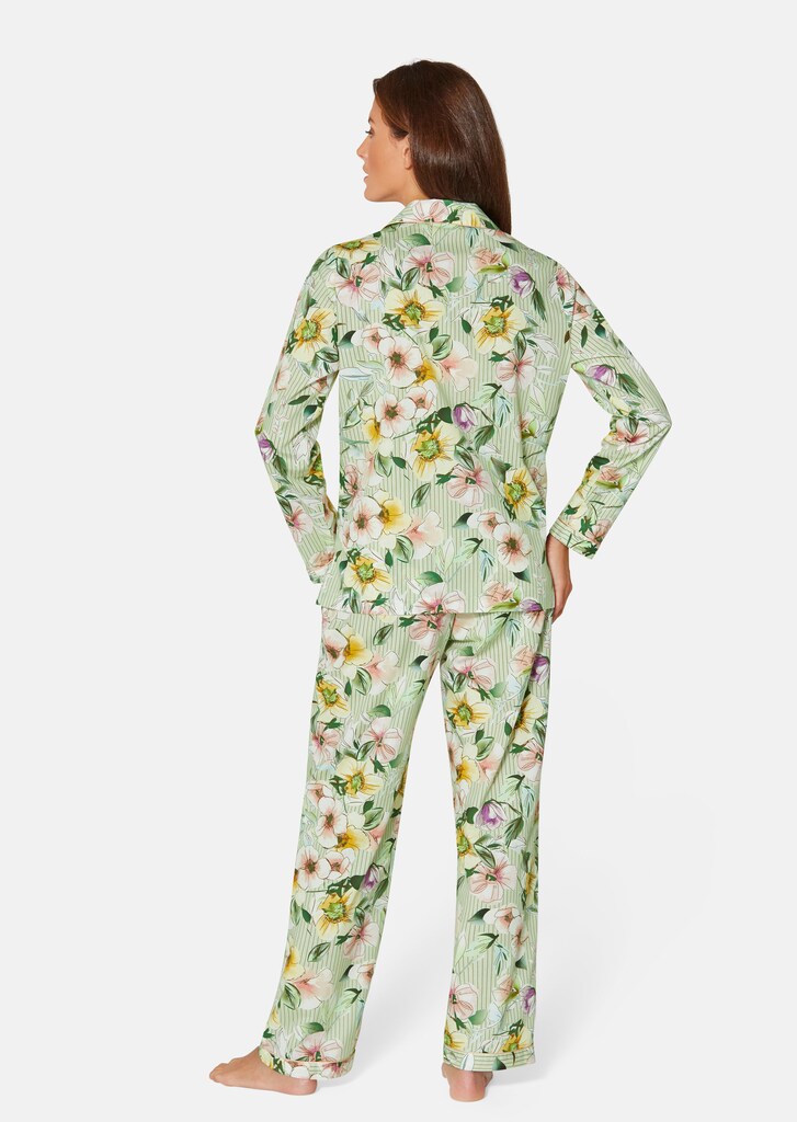 Pyjama mit Blumenprint 2