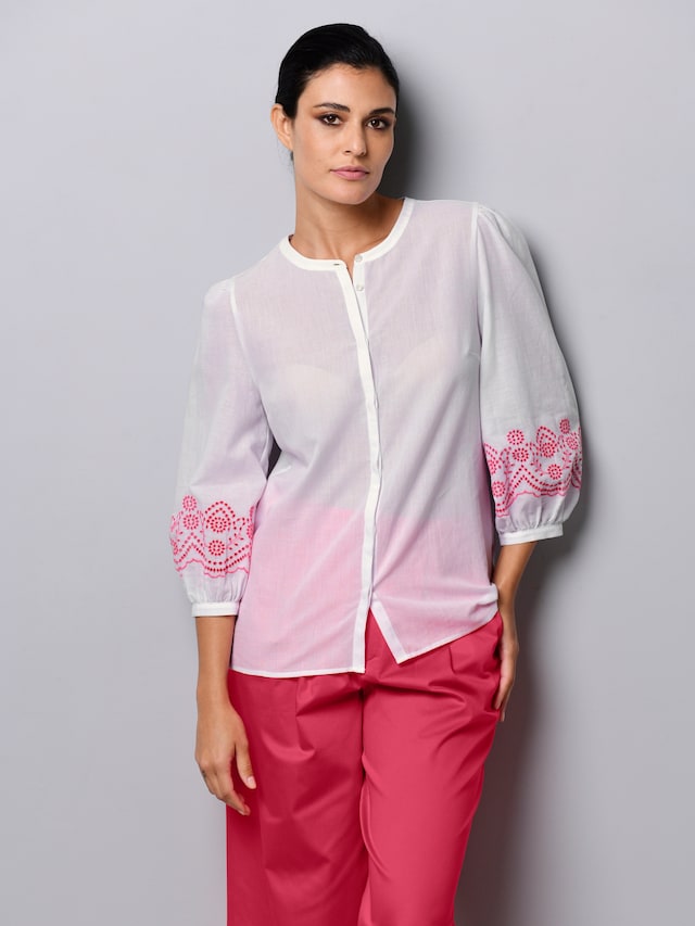 Bluse mit Stickerei am Ärmel