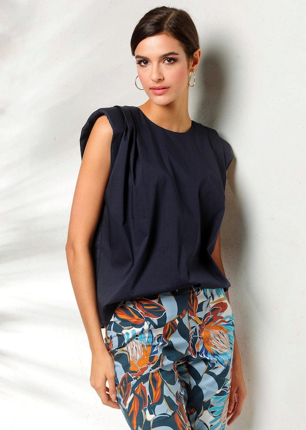 Bluse mit Schulterpads 2