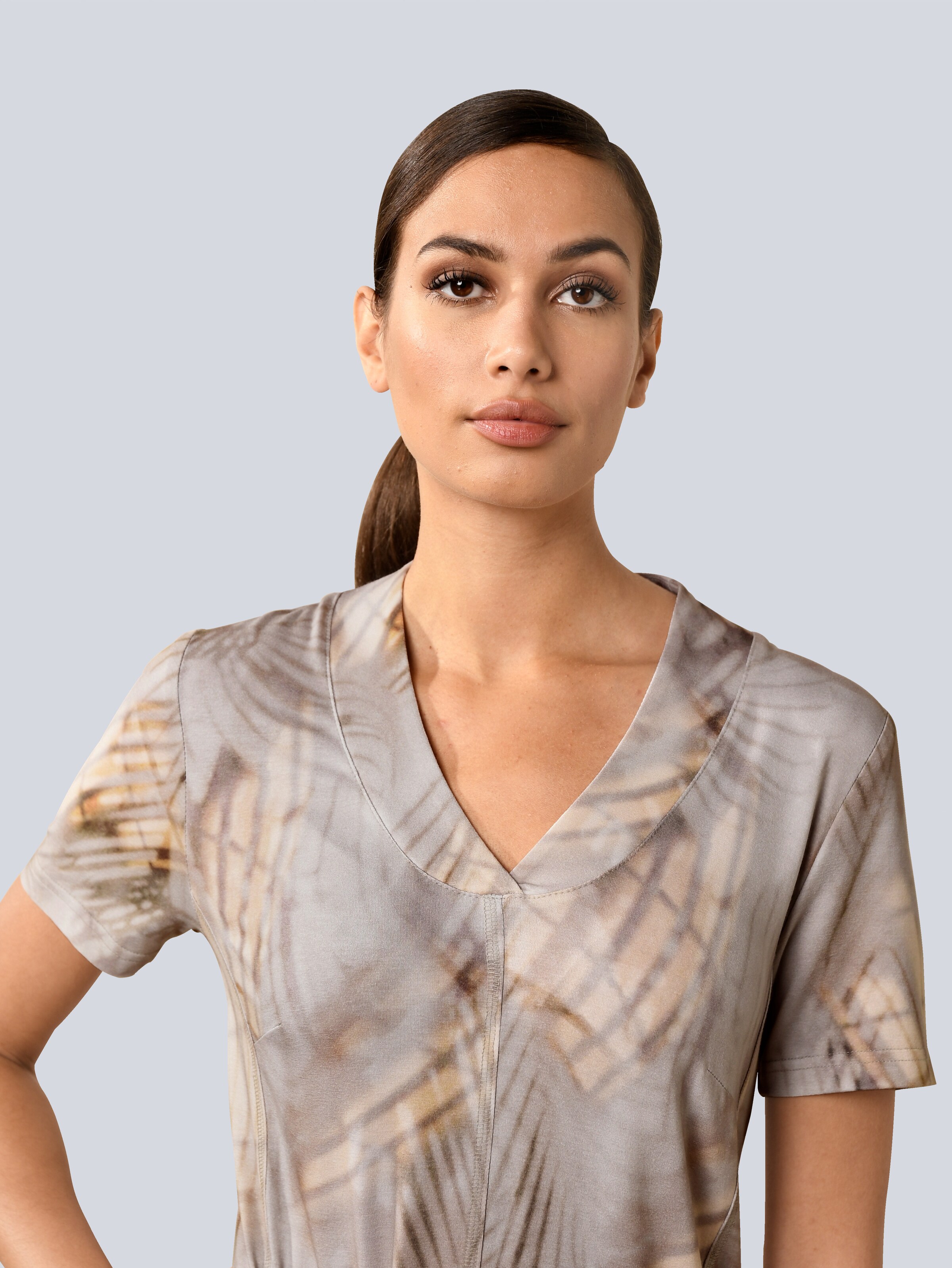 Kleid mit grafischem Druck