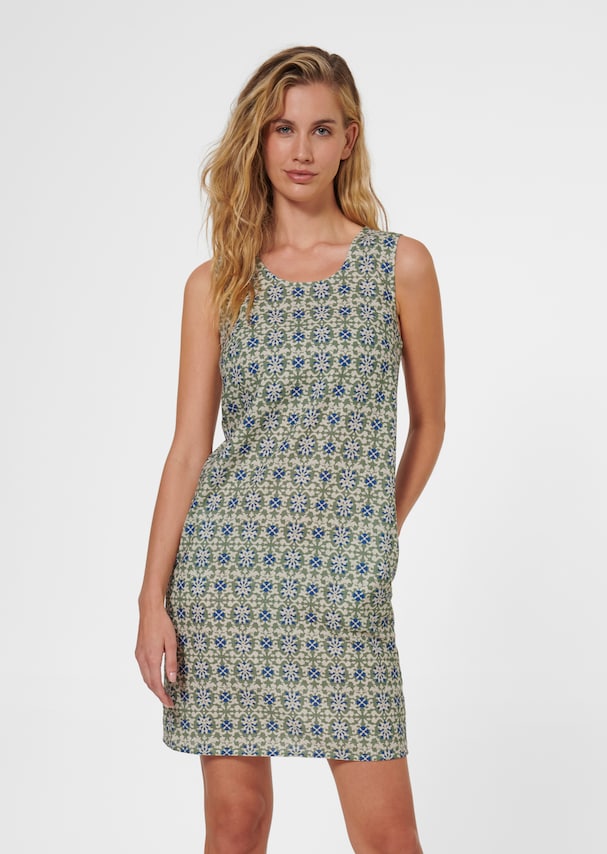 Sleeveless dress with all-over print