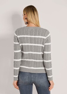 Pull à motif torsadé thumbnail 3