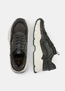 Sneakers de style « chunky » ornées de strass thumbnail 2