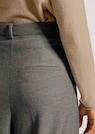 Weite Bundfaltenhose mit Bügelfalten thumbnail 5