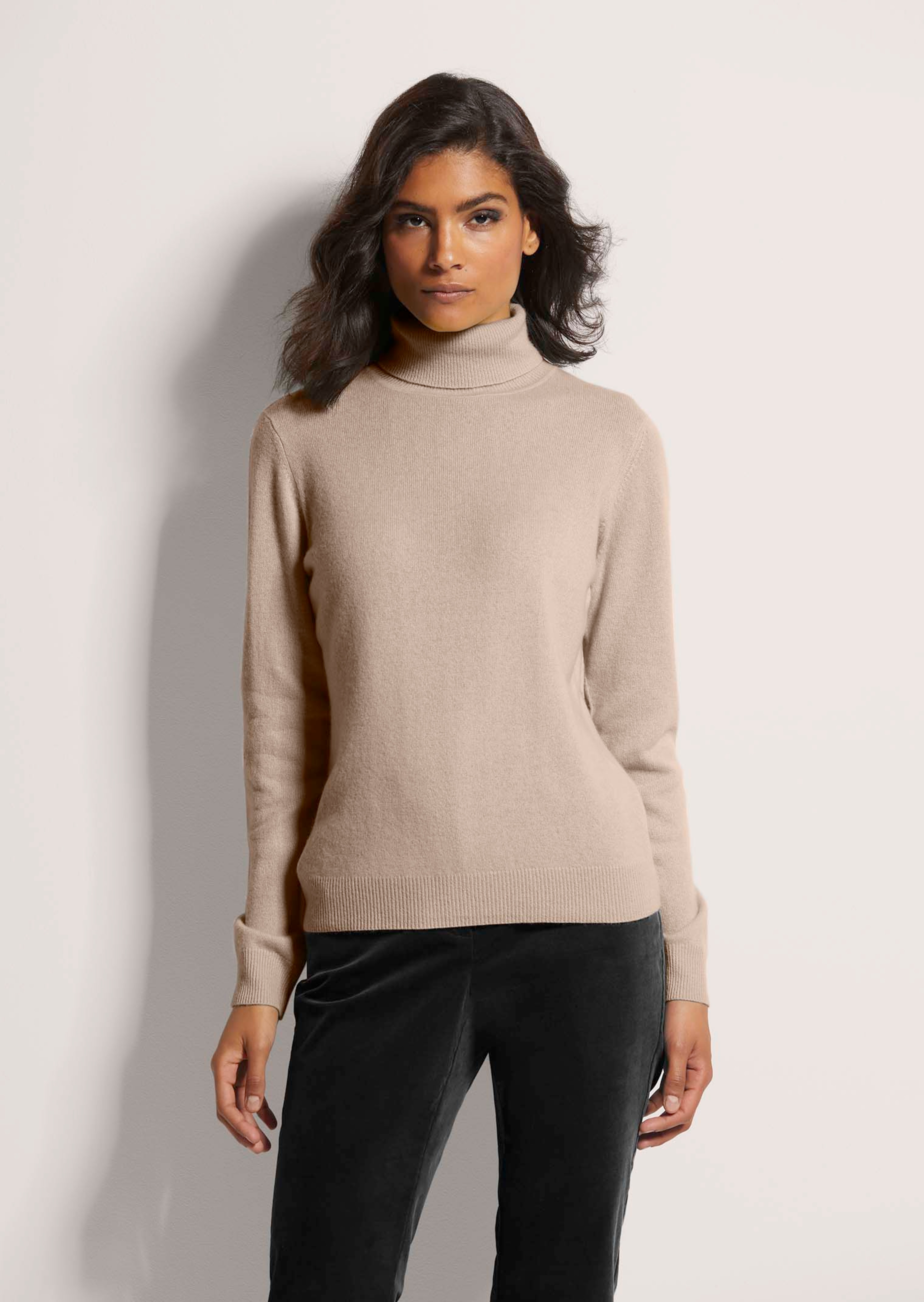 Kaschmirpullover mit Rollkragen