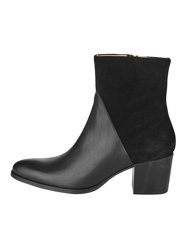 Stiefelette 3