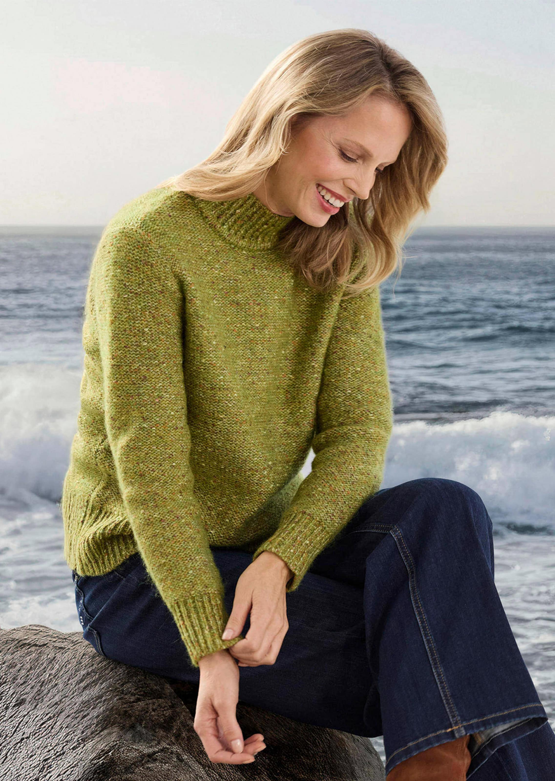 Strickpullover in Bouclé Optik
