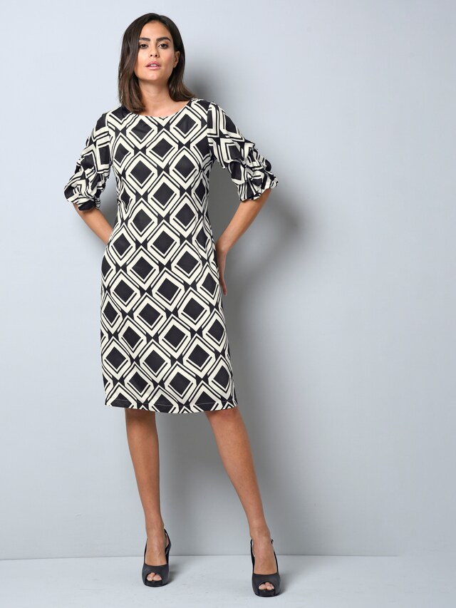 Kleid mit Halbarm