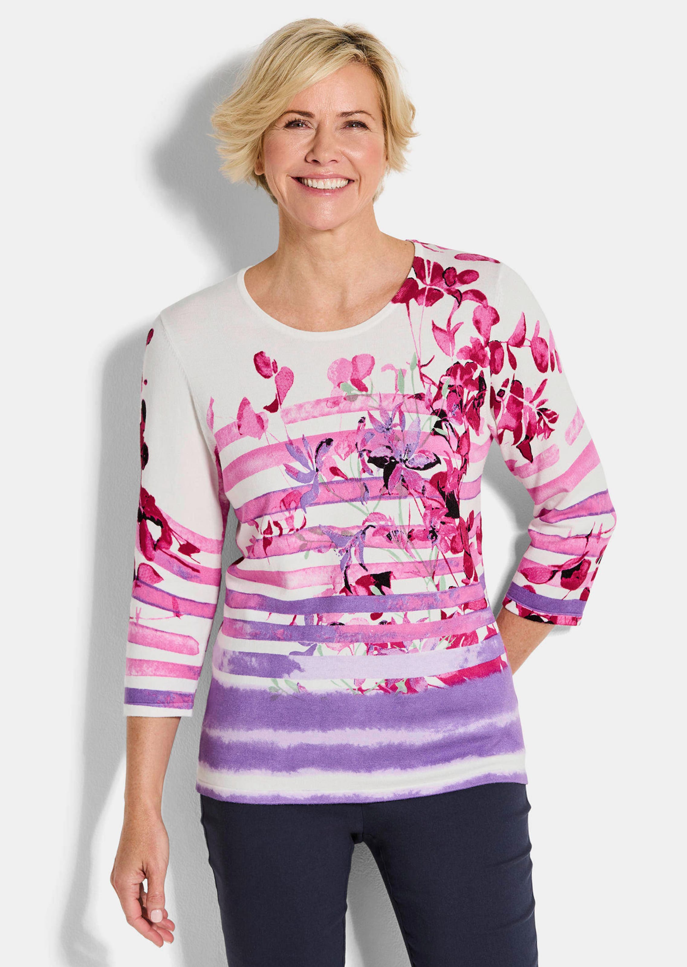 Pflegeleichter Pullover mit U-Boot-Ausschnitt