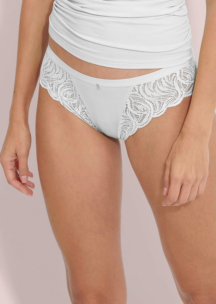 Slip taille basse à taille souple