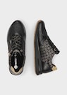 Sneakers thumbnail 2