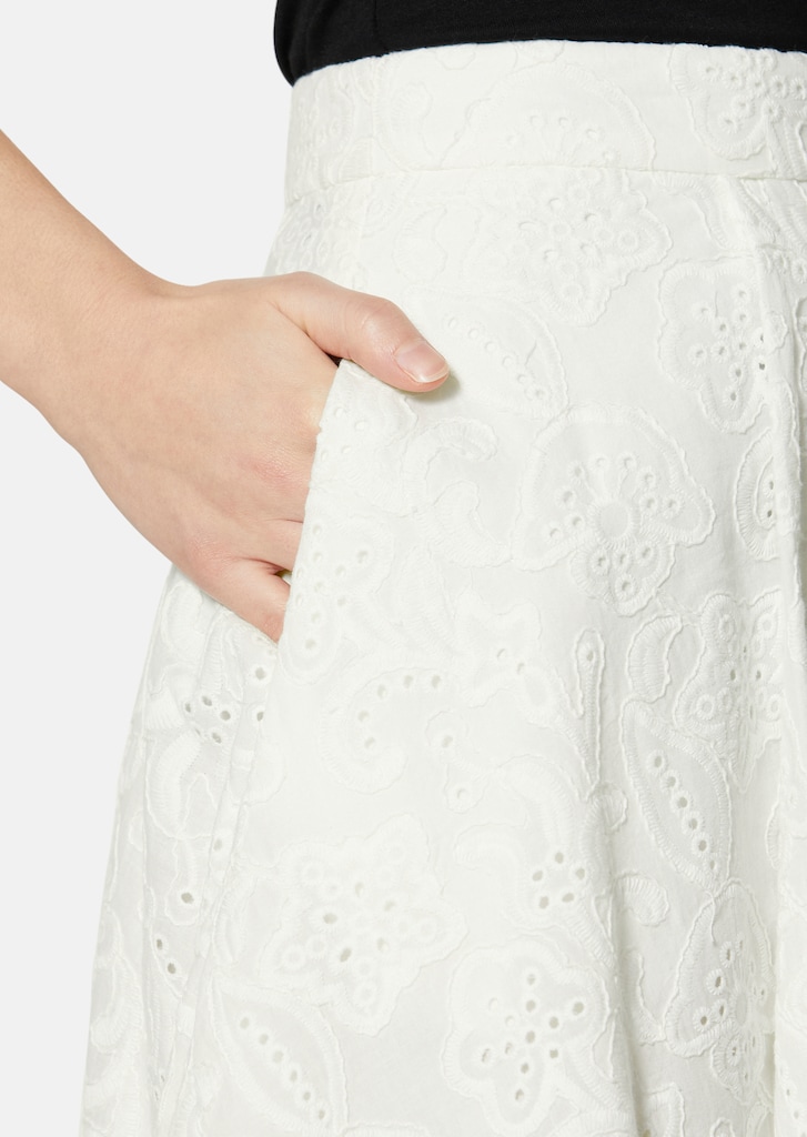 Pleated cotton skirt - beautifully embroidered 4