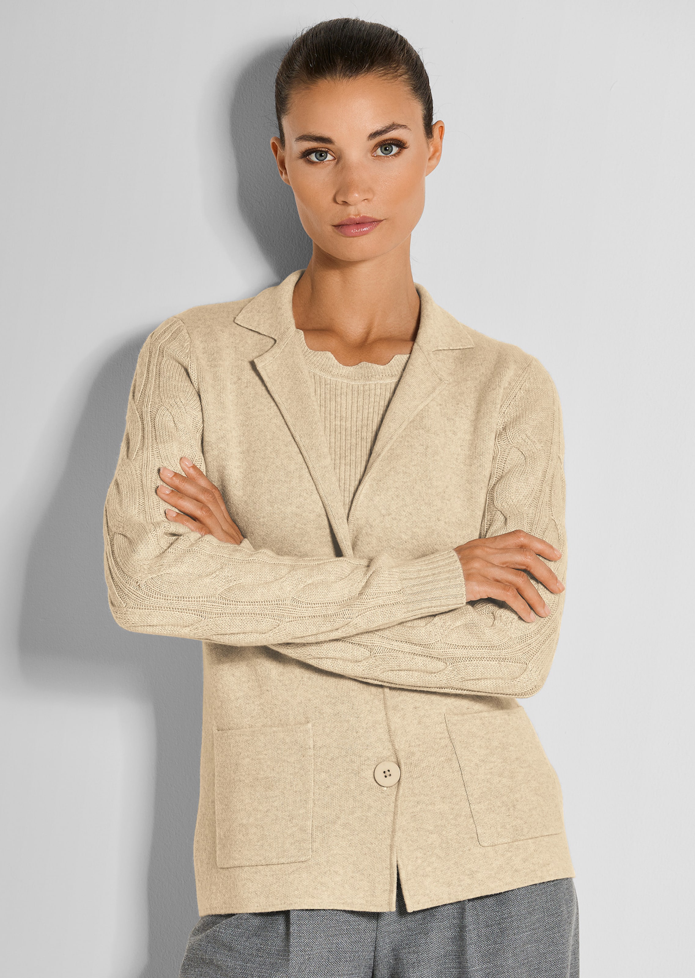 Strickblazer aus weichem Woll-Mix