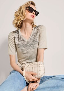 T-shirt thumbnail 4